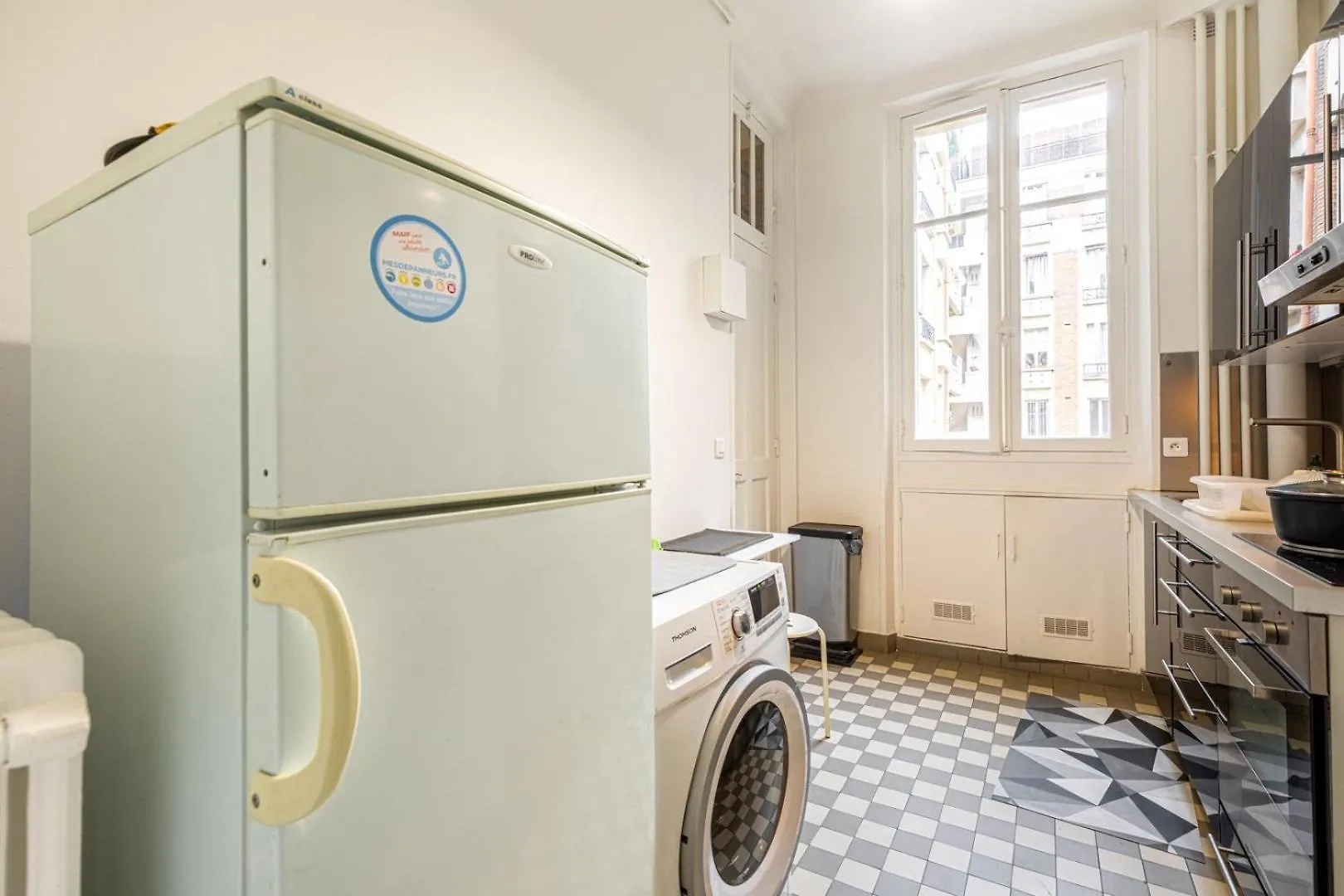 아파트 Guestready - A Humble In Auteuil *